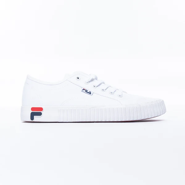 Fila cheap white canvas